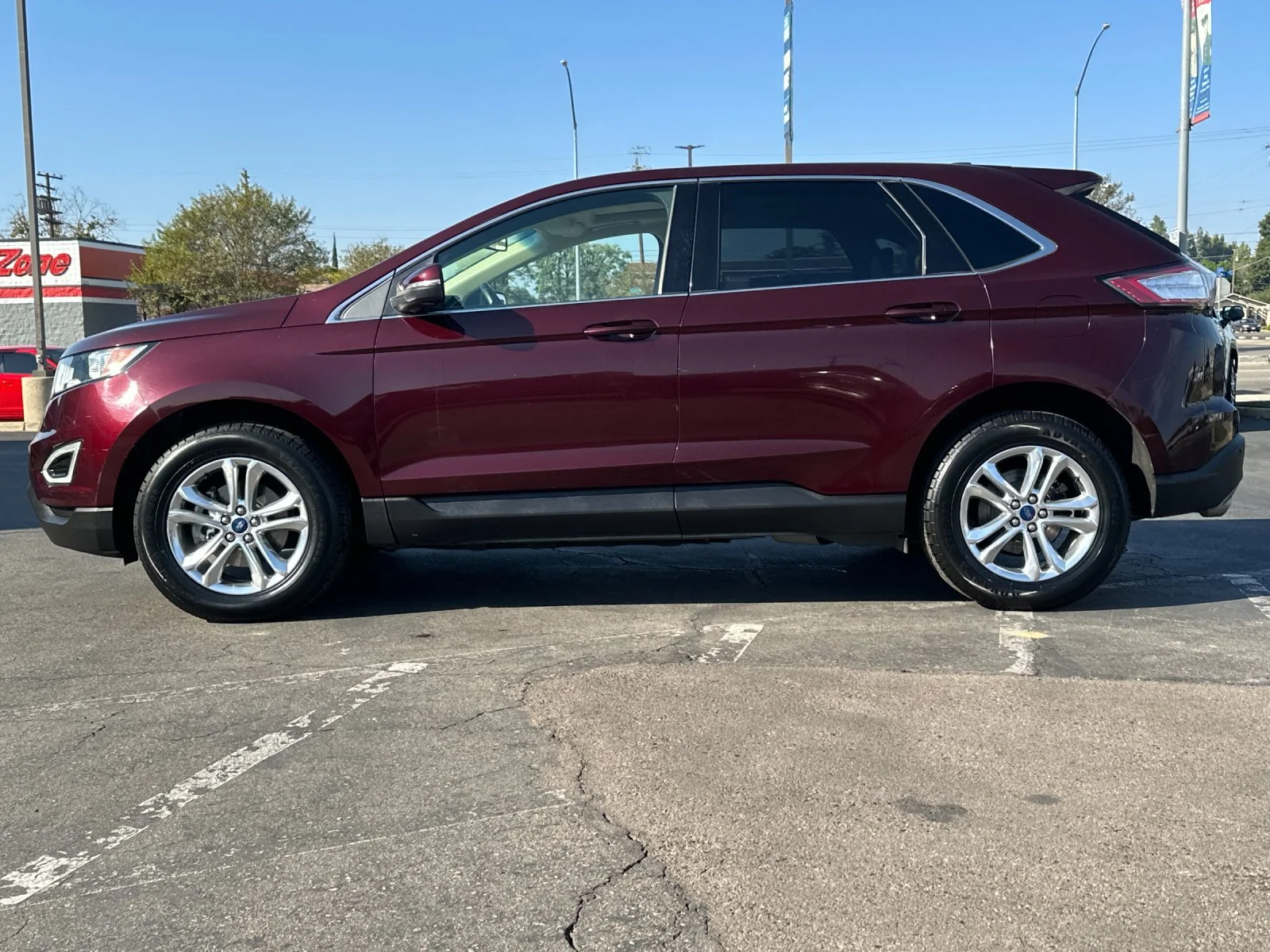 Used 2017 Red Ford SEL image 7