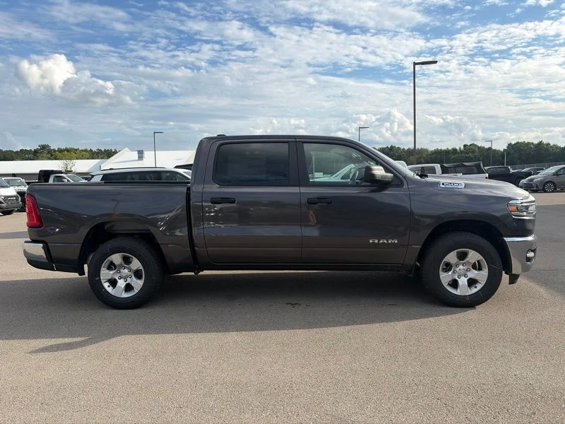 New 2026 Granite Crystal Metallic Clear-Coat Exterior Paint RAM Big Horn/Lone Star image 2