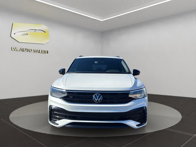 Used 2024 White Volkswagen SE R-Line Black image 2