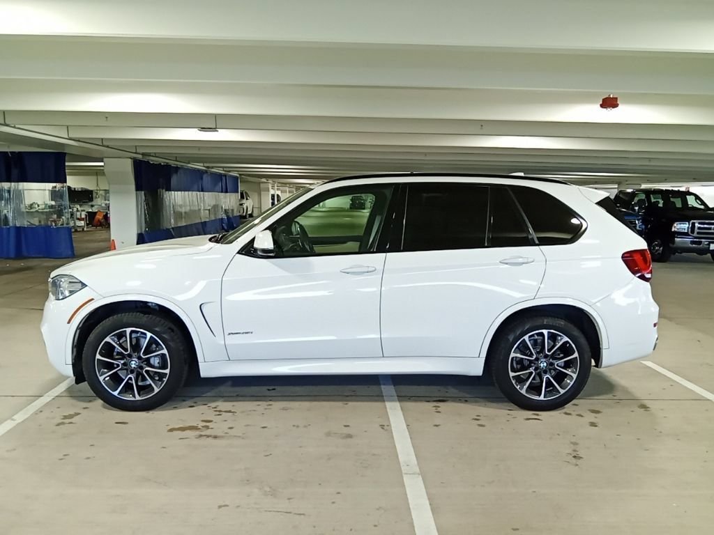 Used 2017 Alpine White BMW xDrive35i image 8
