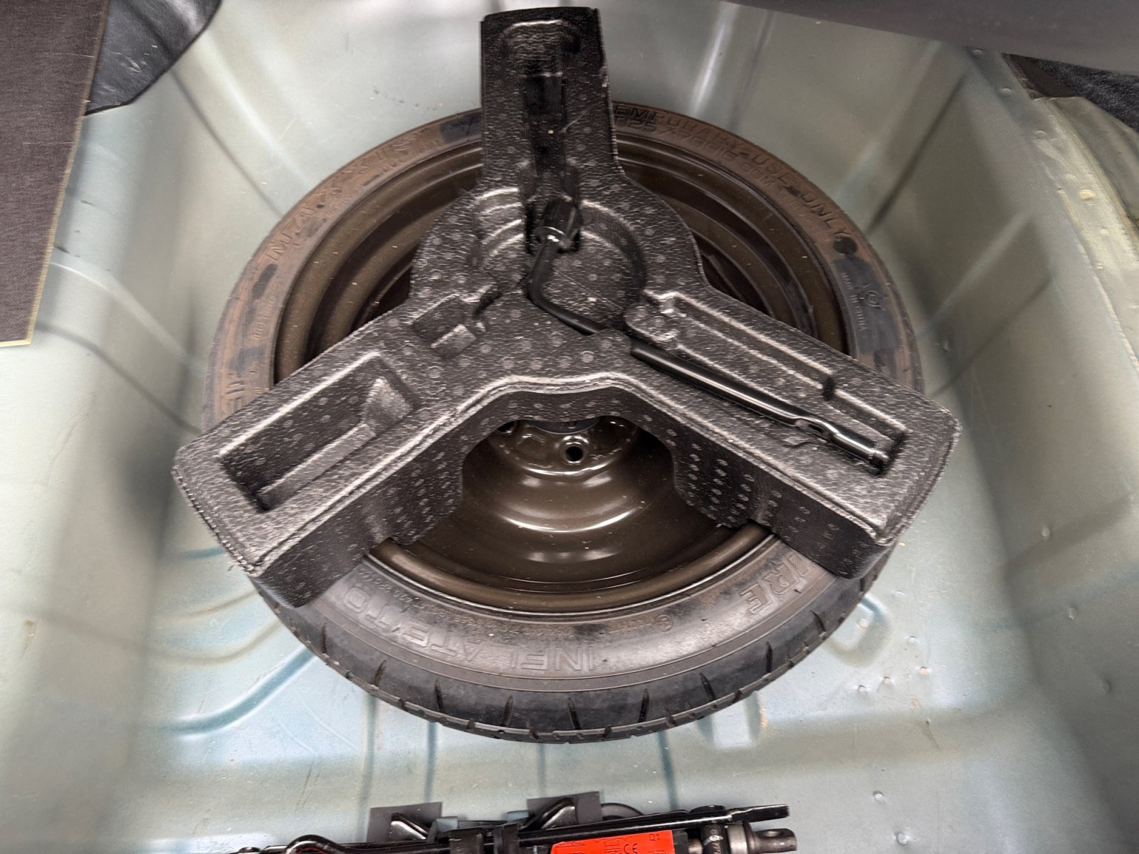 Used 2018 Deep Blue Pearl Nissan SR image 37