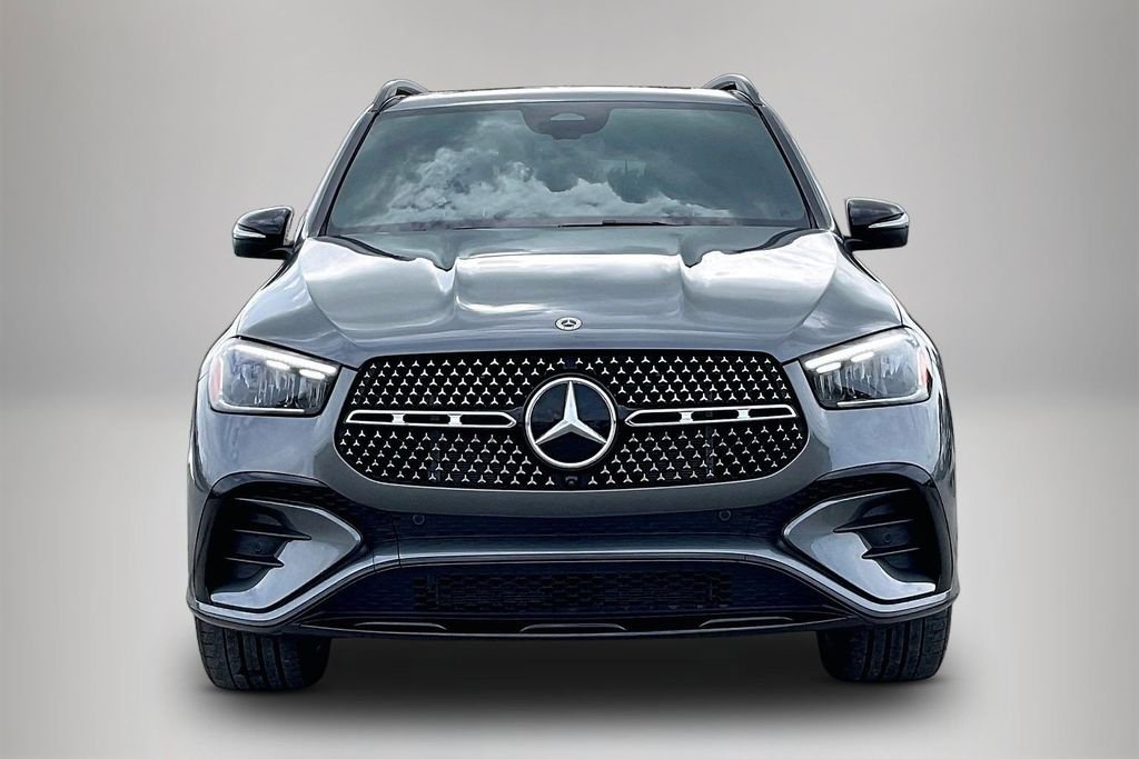 Used 2025 Gray Mercedes-Benz GLE 450 image 3