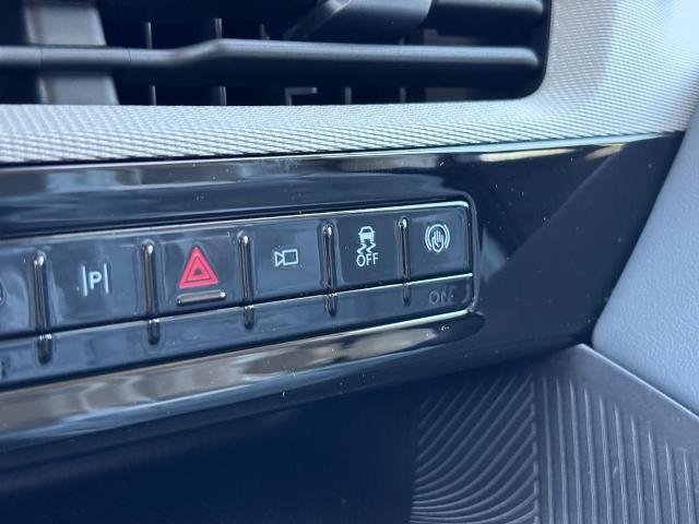 New 2026 Vapor Blue Metallic Ford Active image 19