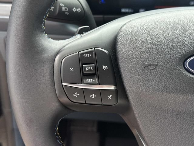 Used 2025 Black Ford Lobo Standard image 40