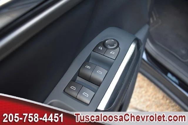 New 2027 Mosaic Black Metallic Chevrolet LT image 15