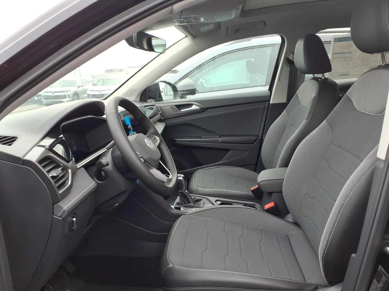 New 2026 Deep Black Pearl Volkswagen SE BLACK 4MOTION image 13