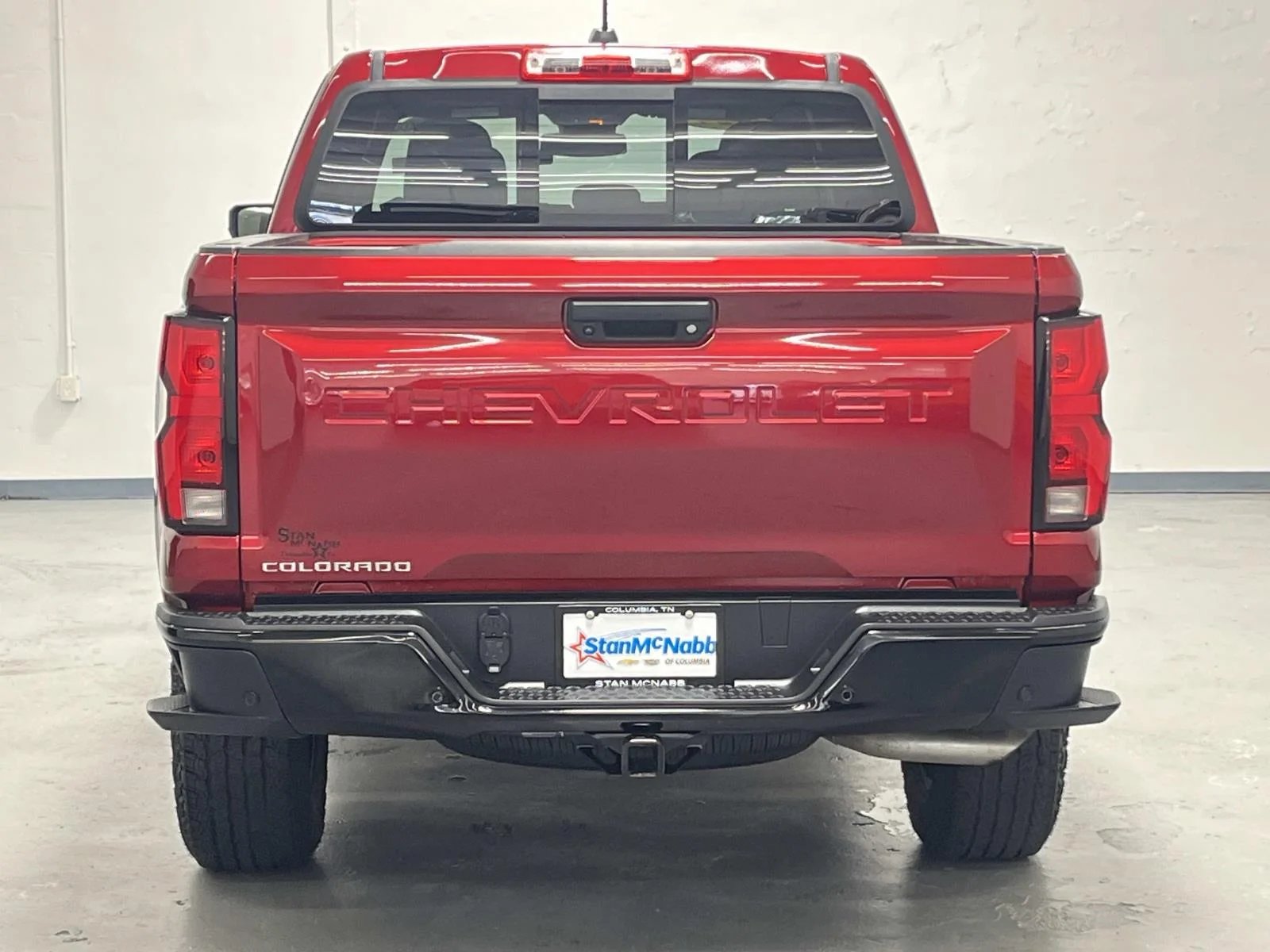 Used 2024 Radiant Red Tintcoat Chevrolet Z71 image 7