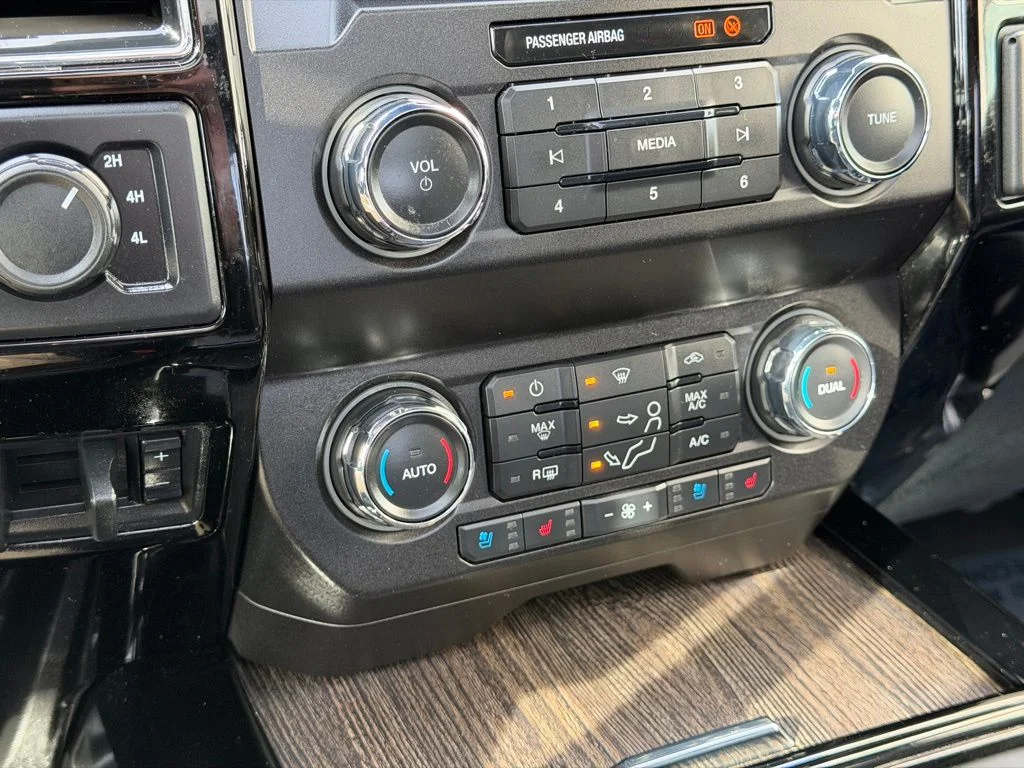 2021 Ford F-250 Super Duty Lariat - Photo 14