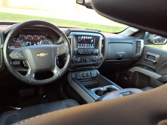 Used 2017 DEEP OCEAN BLUE METALLIC Chevrolet LTZ image 5