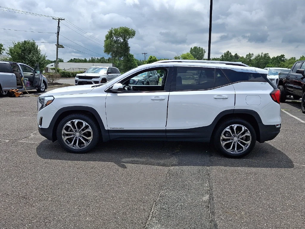 Used 2020 SUMMIT WHITE GMC SLT image 7