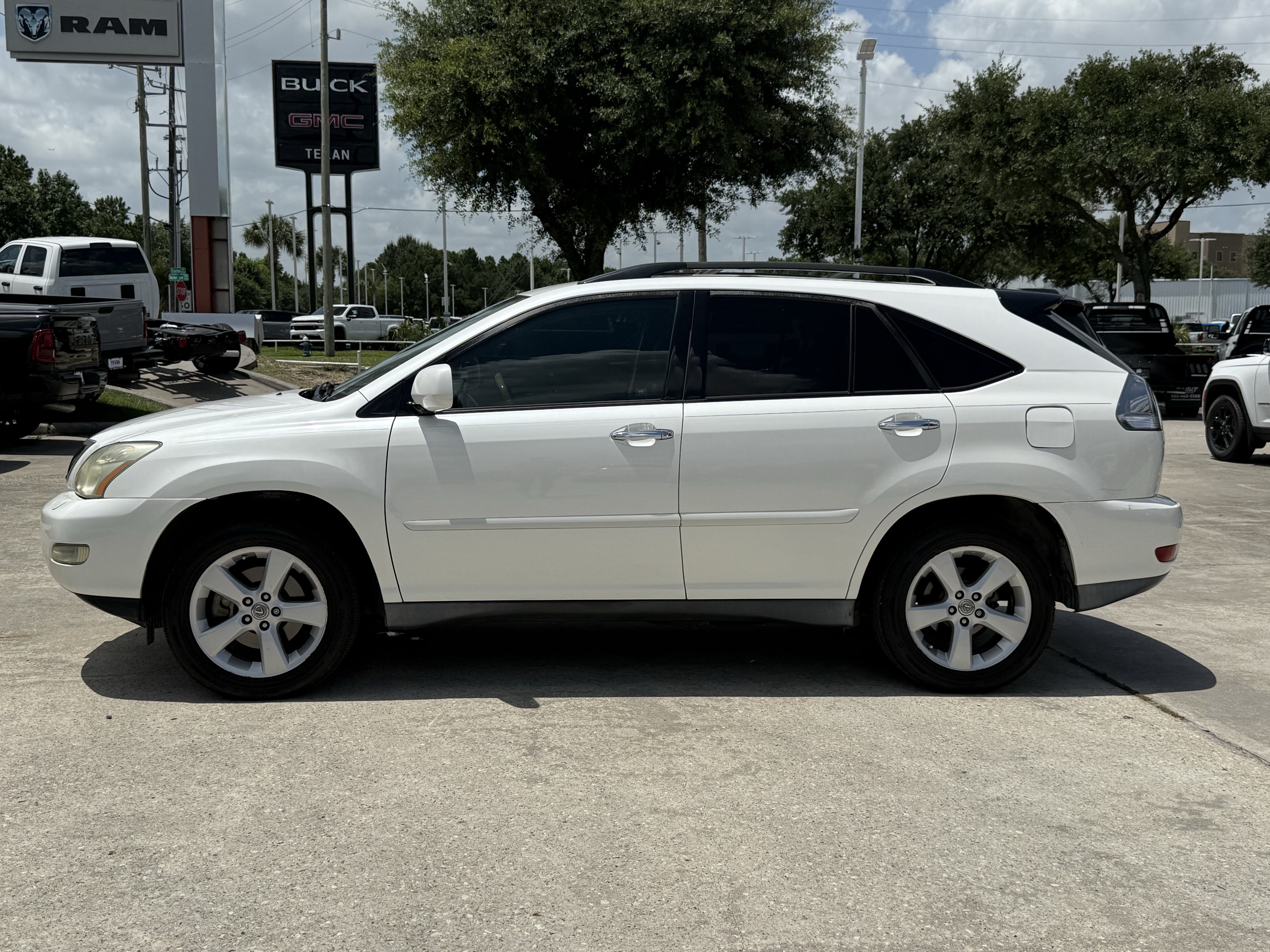 Used 2008 White Lexus  image 7