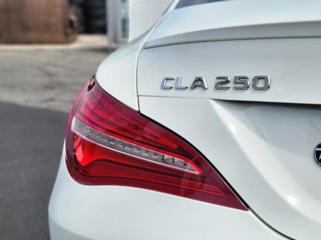 Used 2018 White Mercedes-Benz CLA 250 image 10