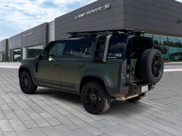 New 2026 Woolstone Green Land Rover S image 3