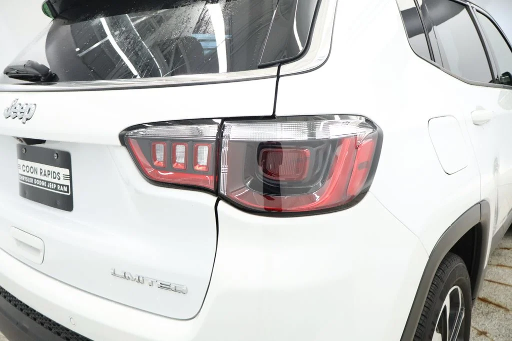 Used 2024 White Jeep Limited image 20
