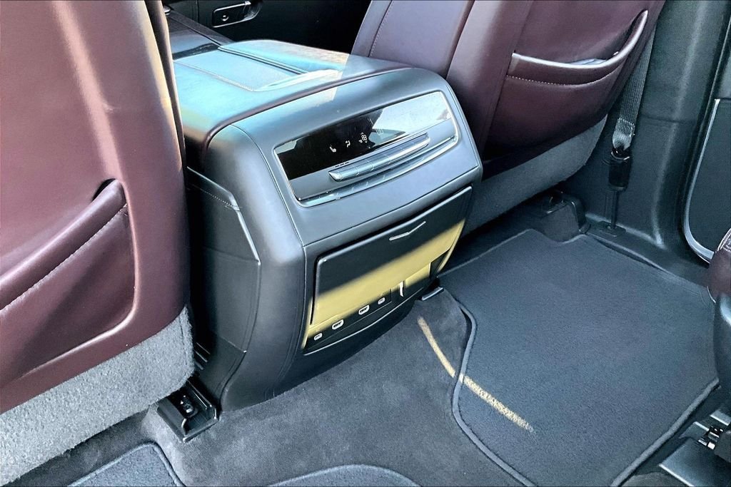 Used 2023 White Cadillac Sport Platinum image 25