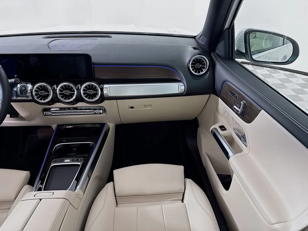 2025 Mercedes-Benz GLB Base - Photo 22