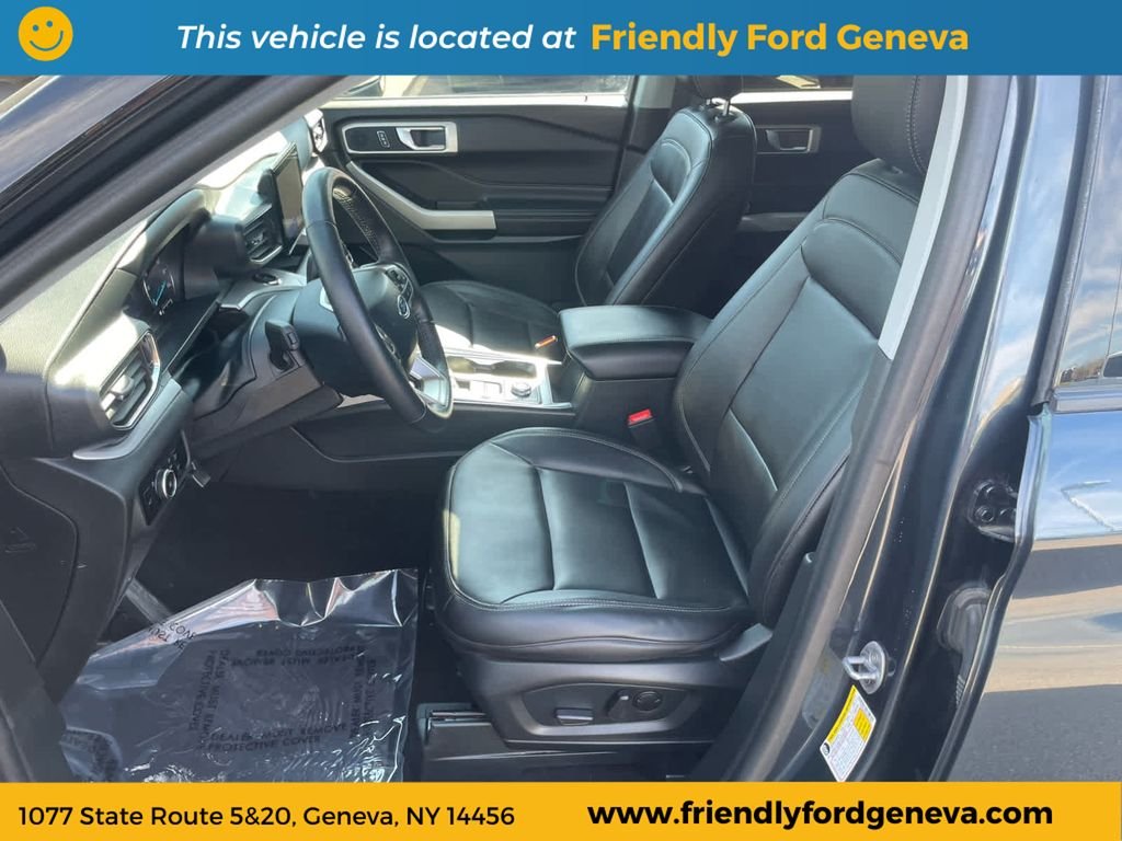 Used 2024 Blue Ford XLT image 14