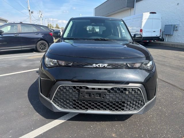 Used 2024 Black Kia LX image 3