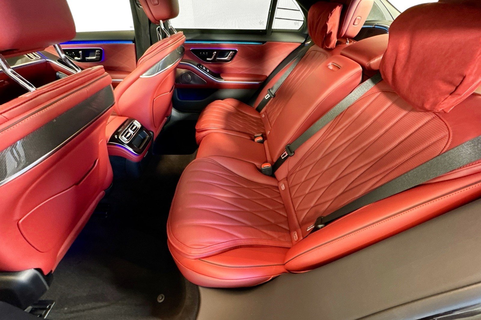 2025 Mercedes-Benz S-Class S 63 - Photo 22