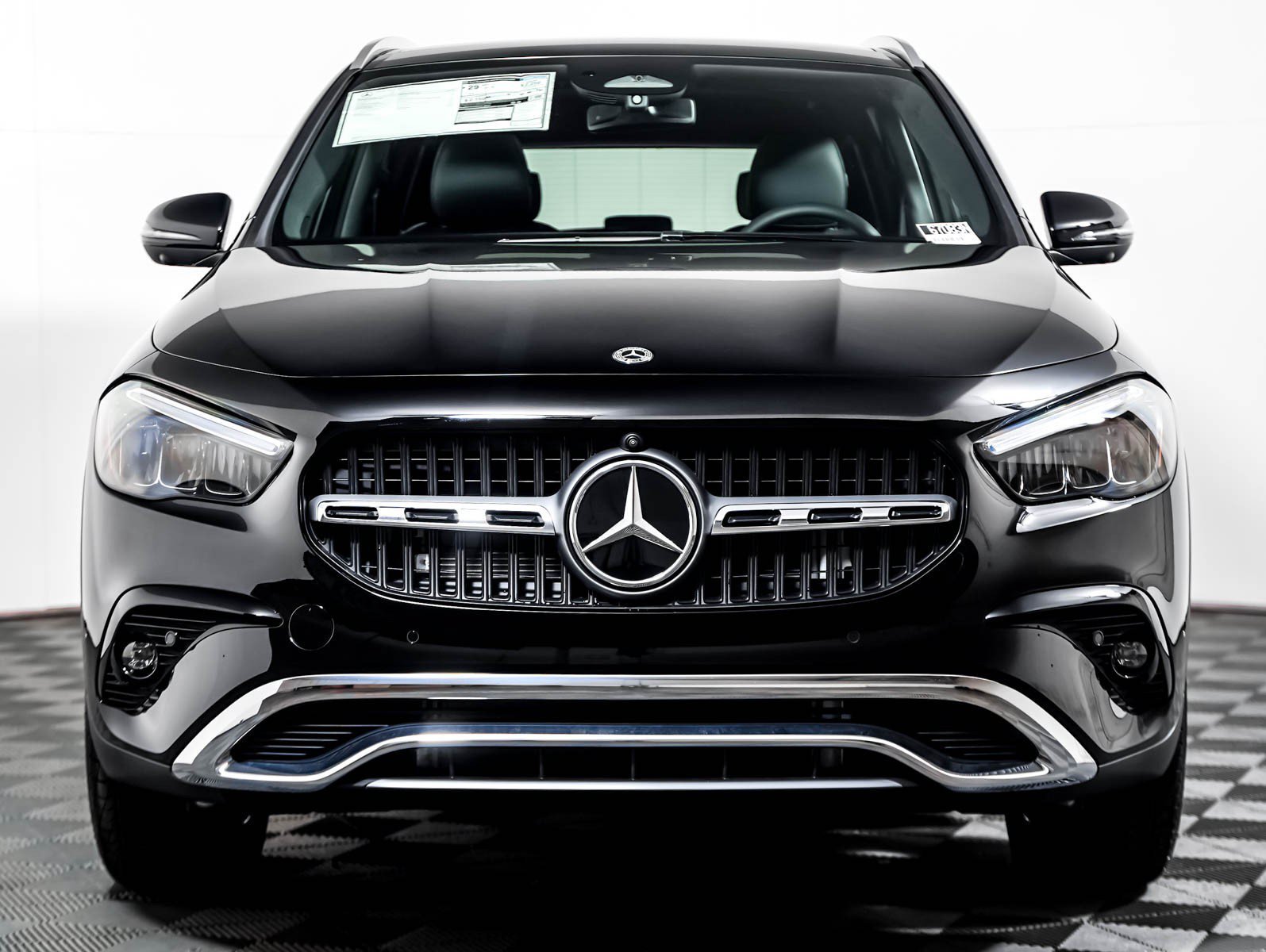 New 2026 Night Black Mercedes-Benz GLA 250 image 9