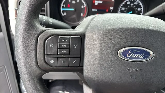 Used 2025 White Ford XLT image 23