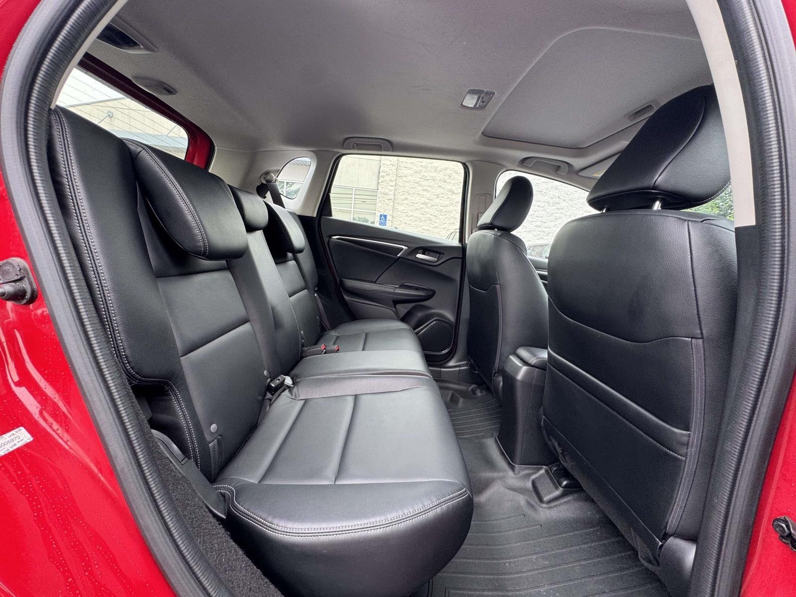 Used 2017 Milano Red Honda EX-L image 11