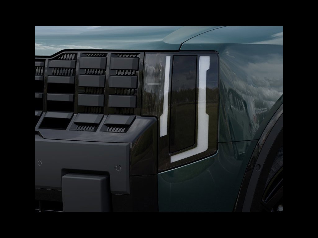 New 2027 Black Jade Green Kia X-LINE SX PRESTIGE image 10