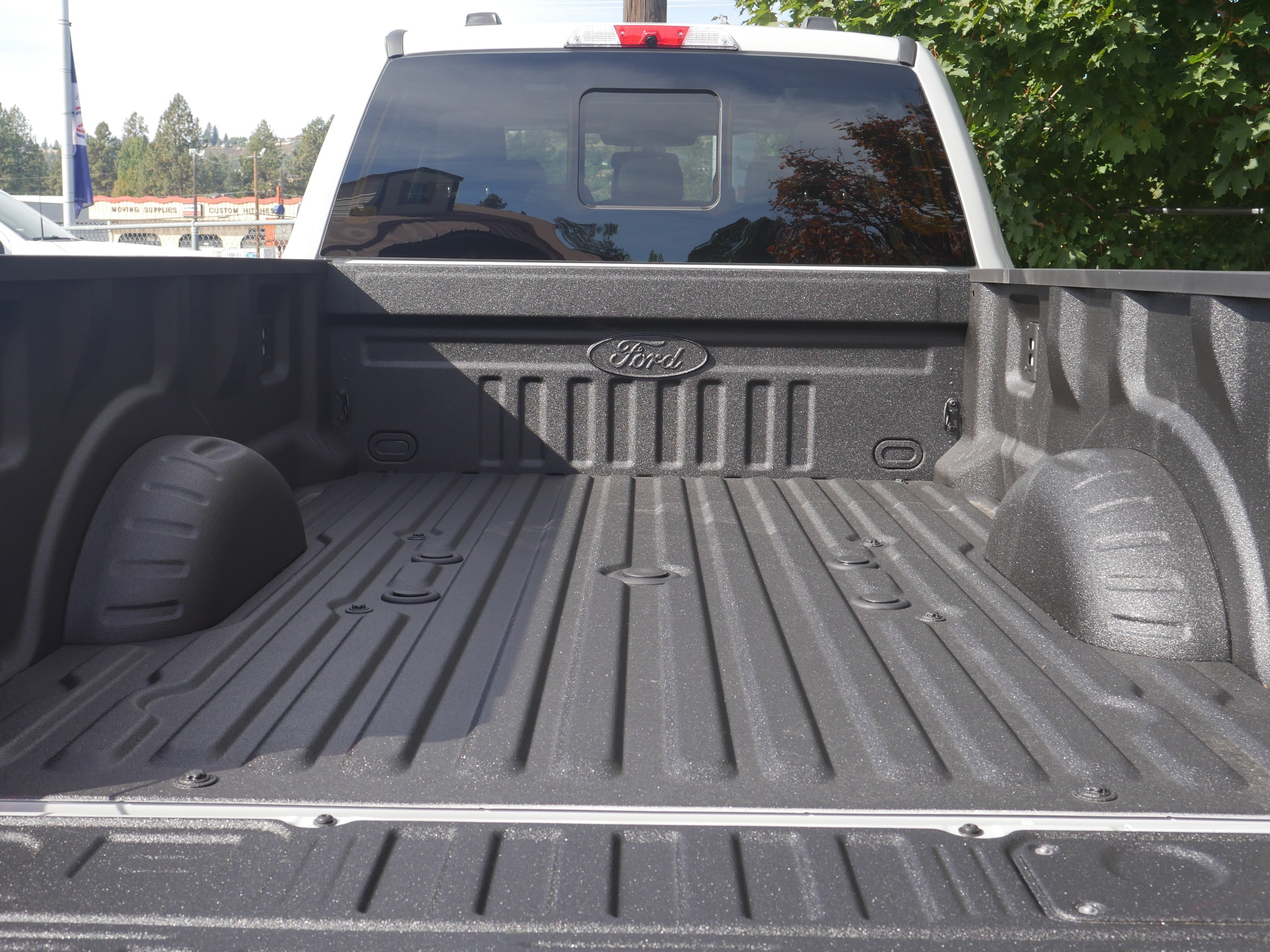 New 2026 Avalanche Ford F-350® Platinum® image 30