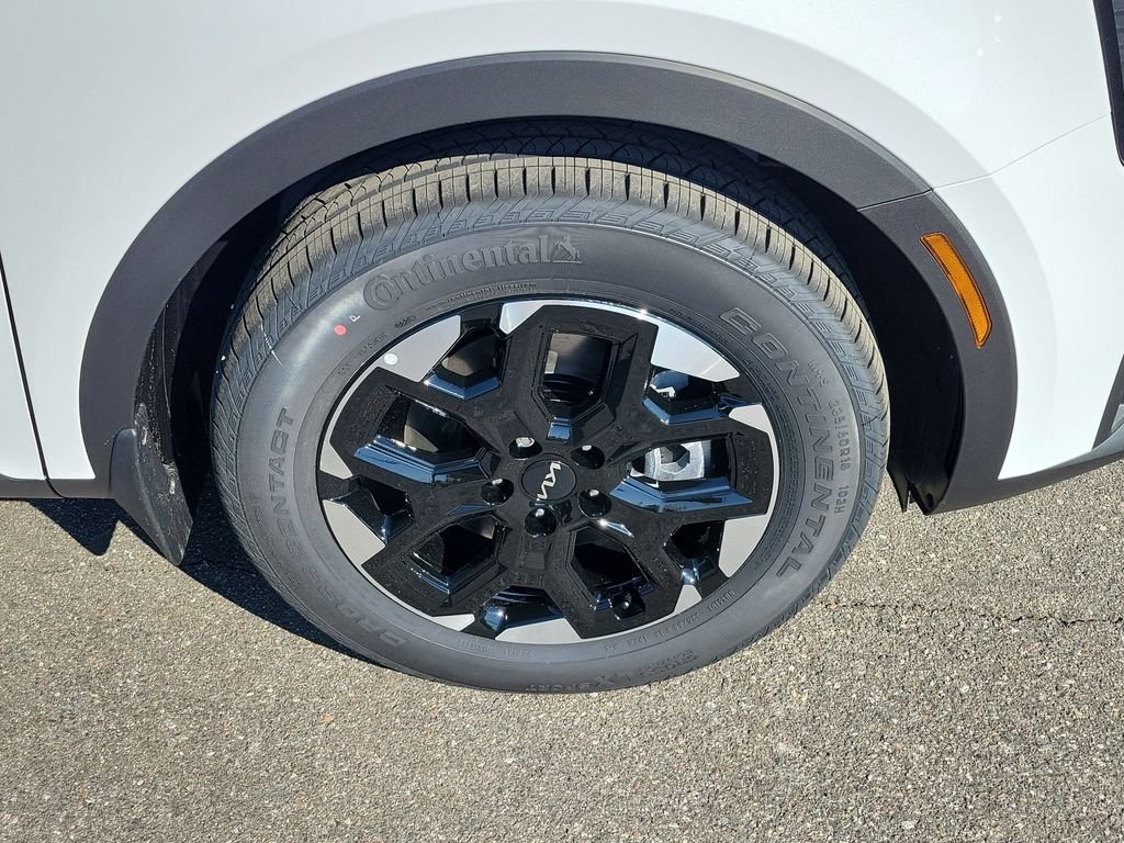 New 2026 White Kia S image 41