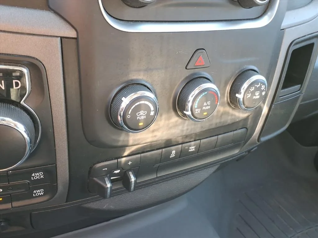 Used 2018 Gray Ram Express image 22