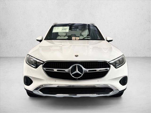 New 2026 Polar White Mercedes-Benz GLC 300 image 32