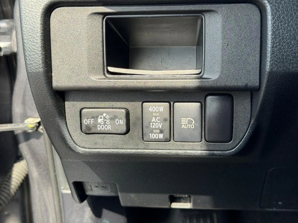 Used 2018 Gray Toyota TRD Off-Road image 16