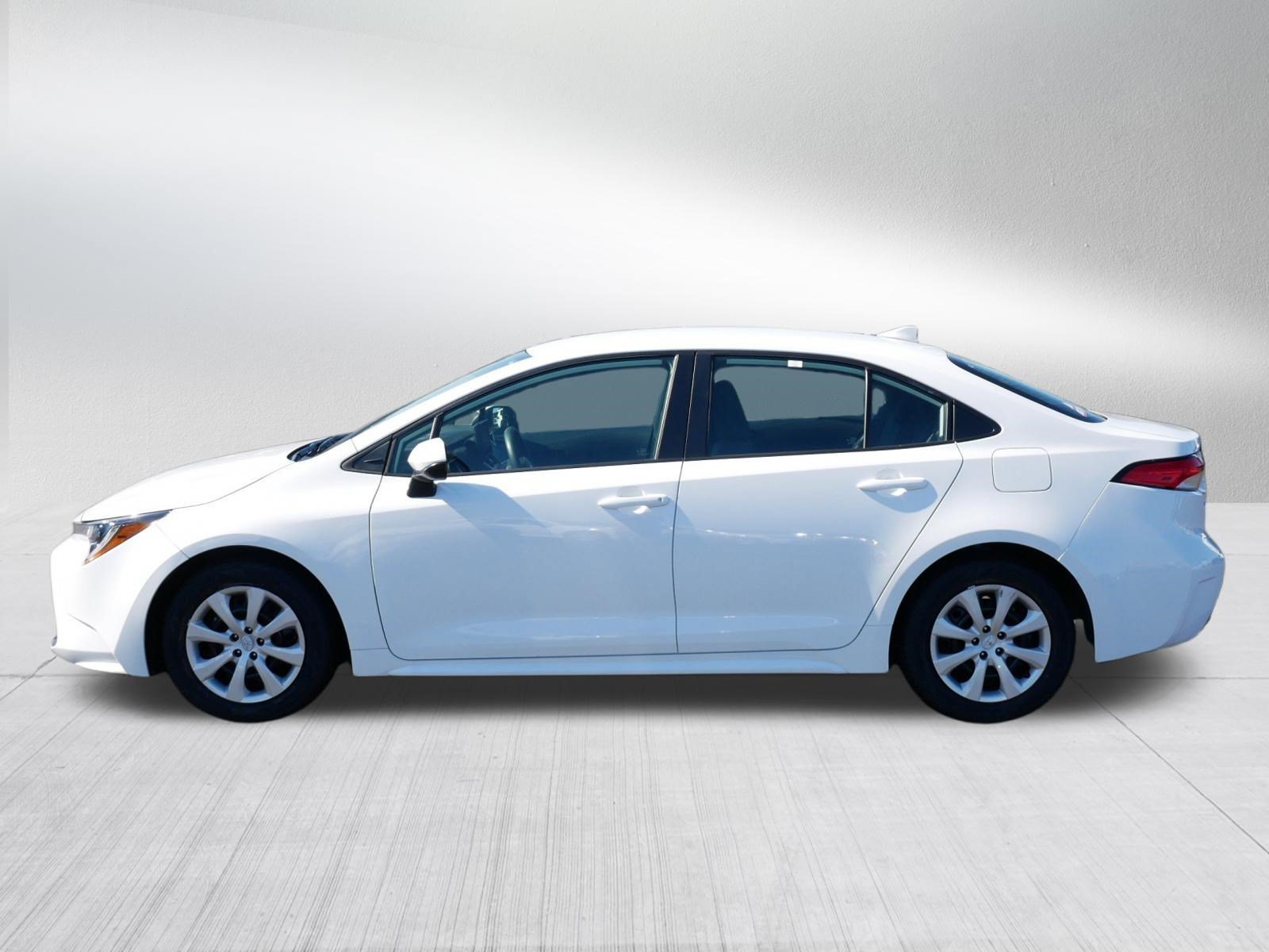 Certified Used 2024 Ice Cap Toyota LE image 4
