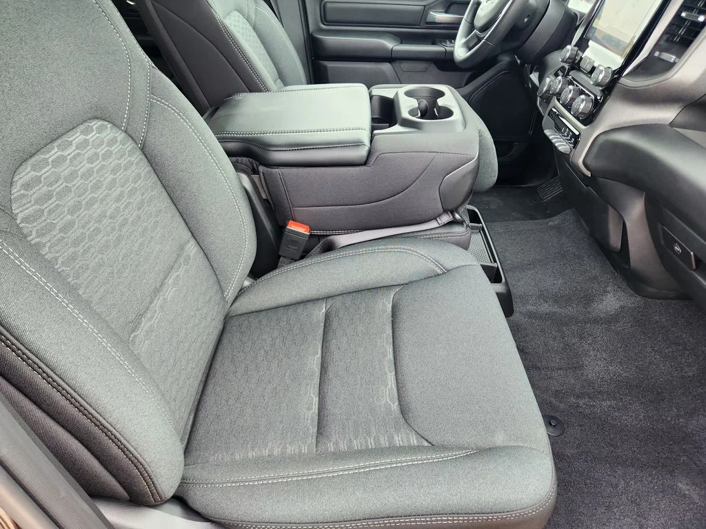 2026 RAM 1500 Tradesman - Photo 10