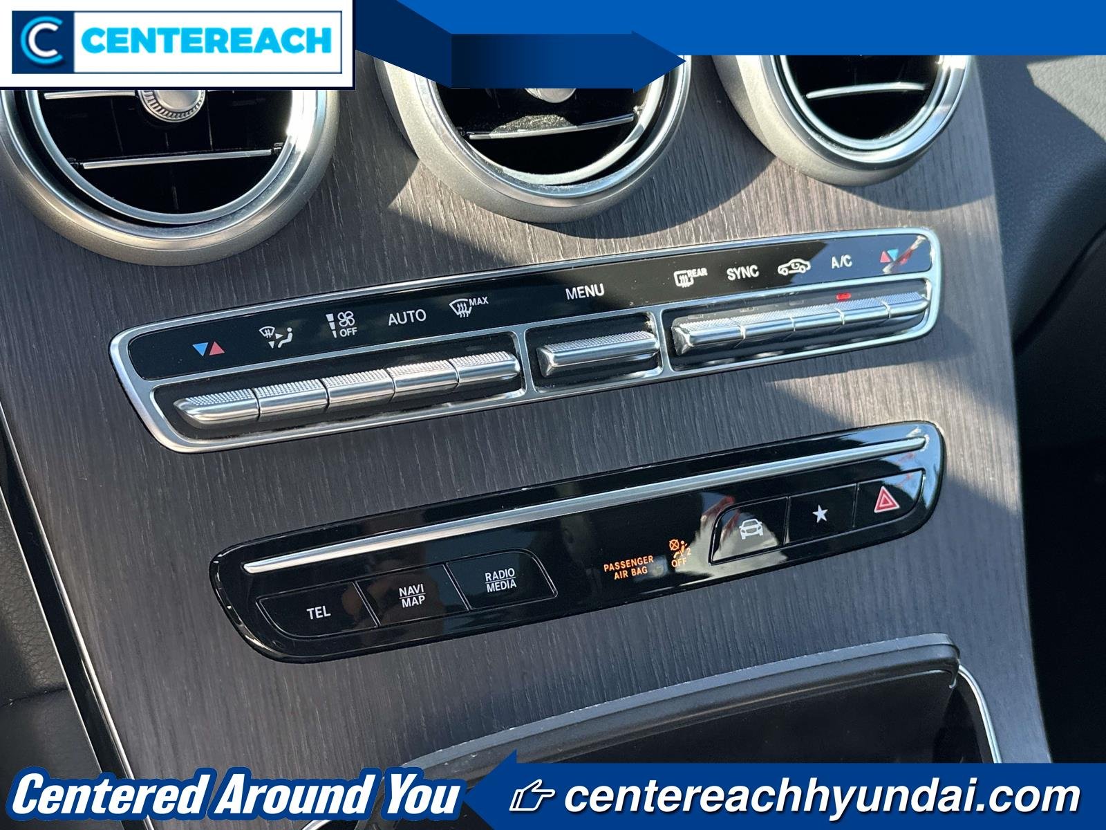 Used 2022 Black Mercedes-Benz GLC 300 image 29