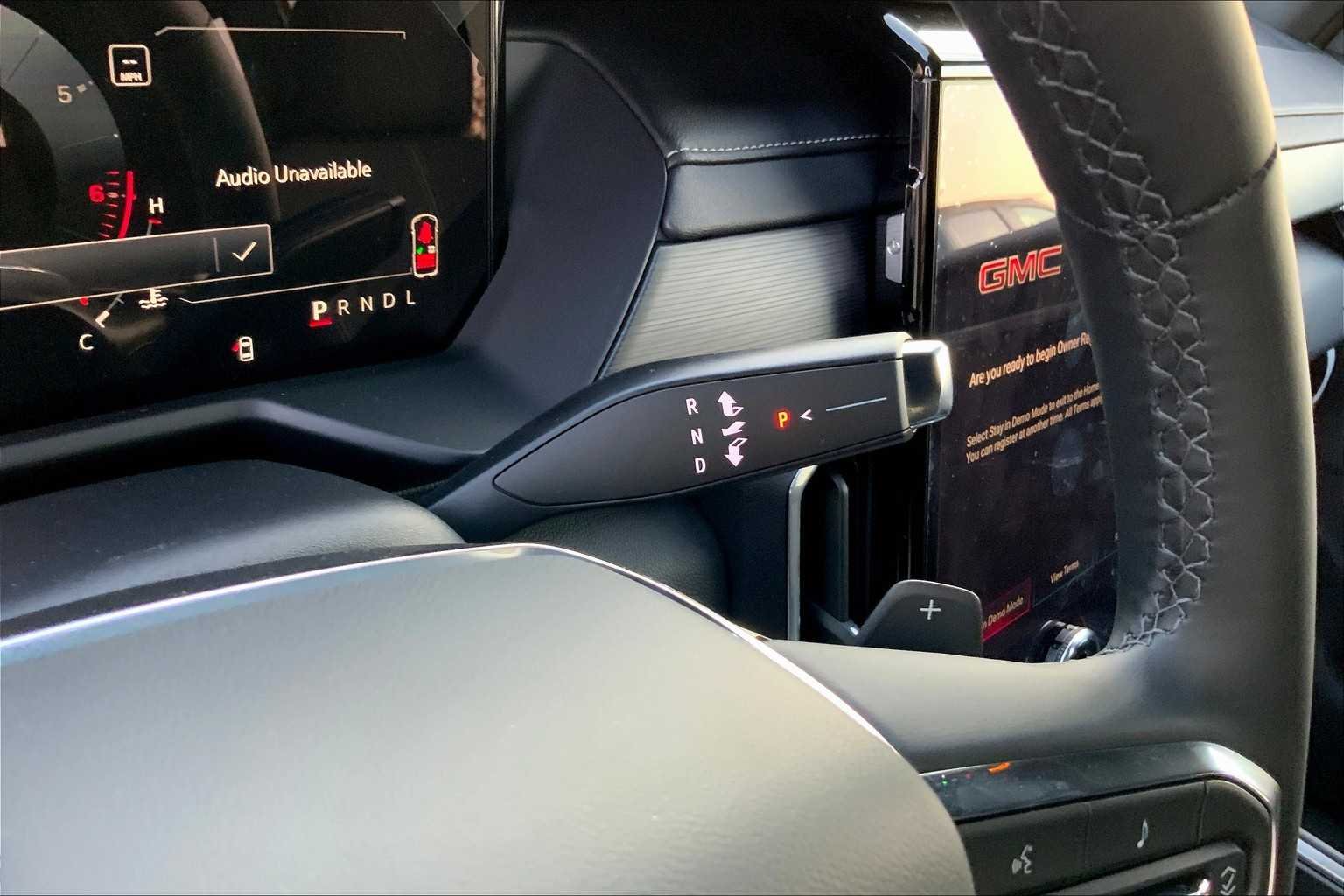 2026 GMC Acadia Elevation - Photo 6