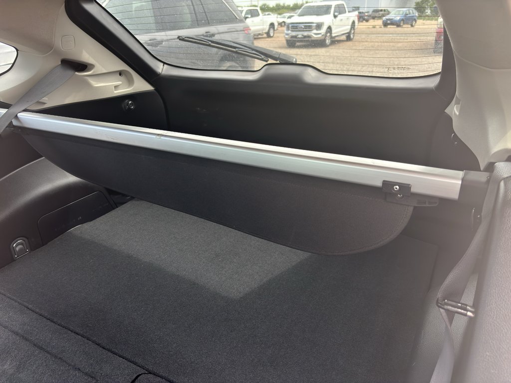 Used 2013 Ice Silver Metallic Subaru Premium image 40