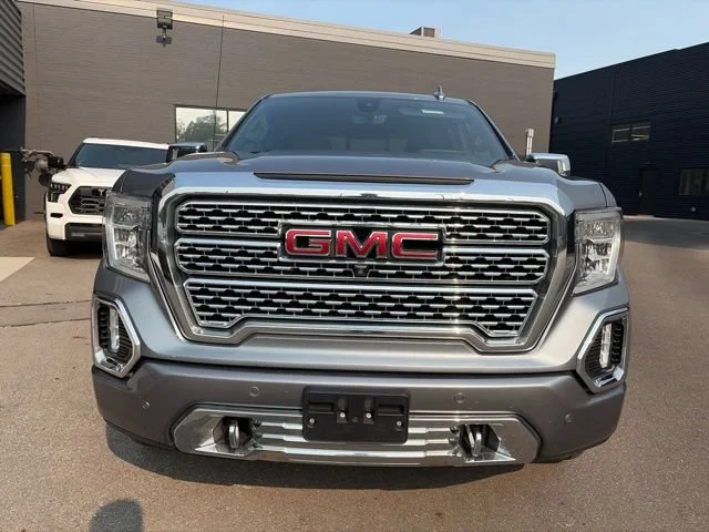 Used 2020 Satin Steel Metallic GMC Denali image 7
