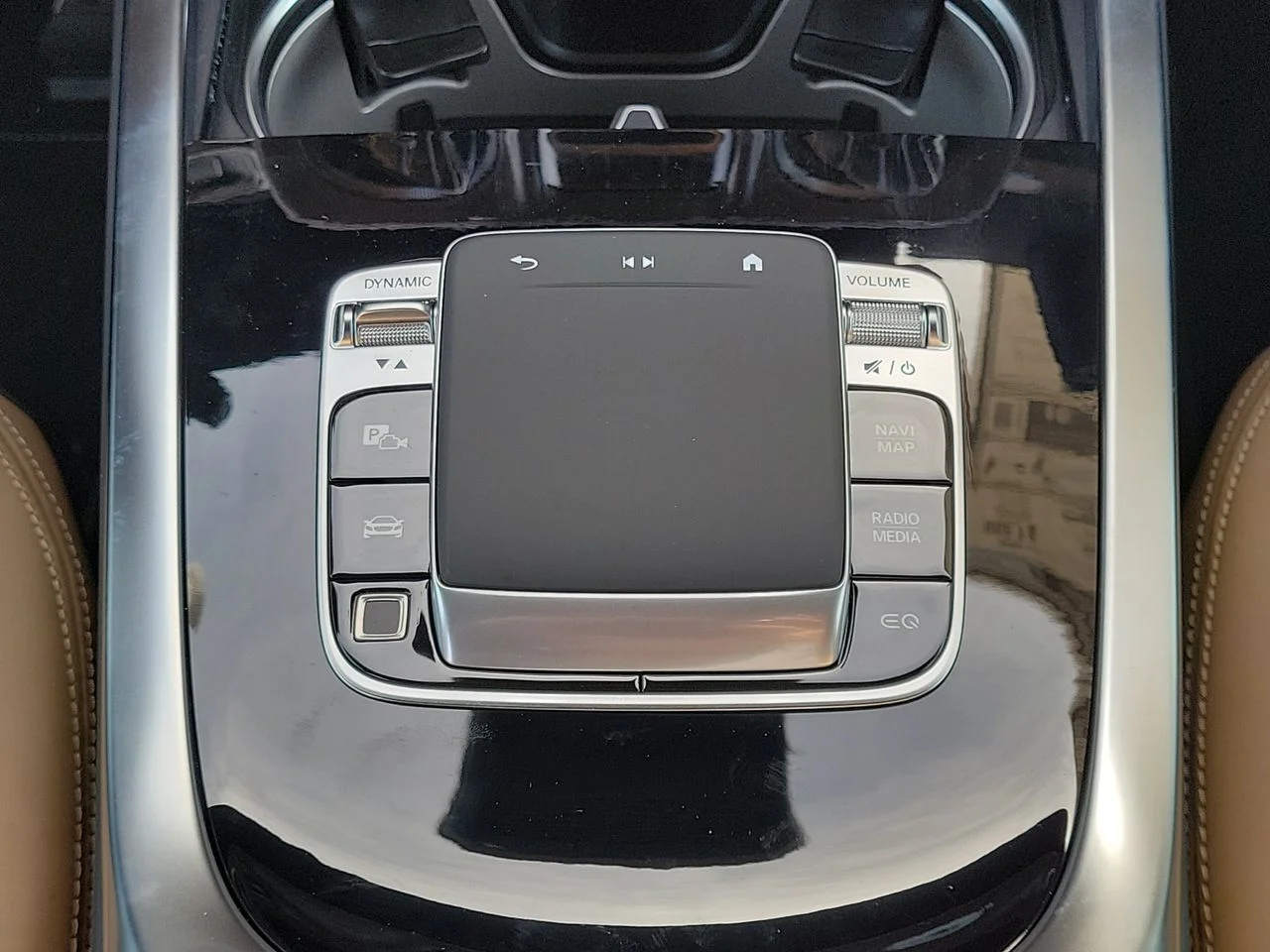New 2027 Twilight blue Mercedes-Benz G 580 image 21