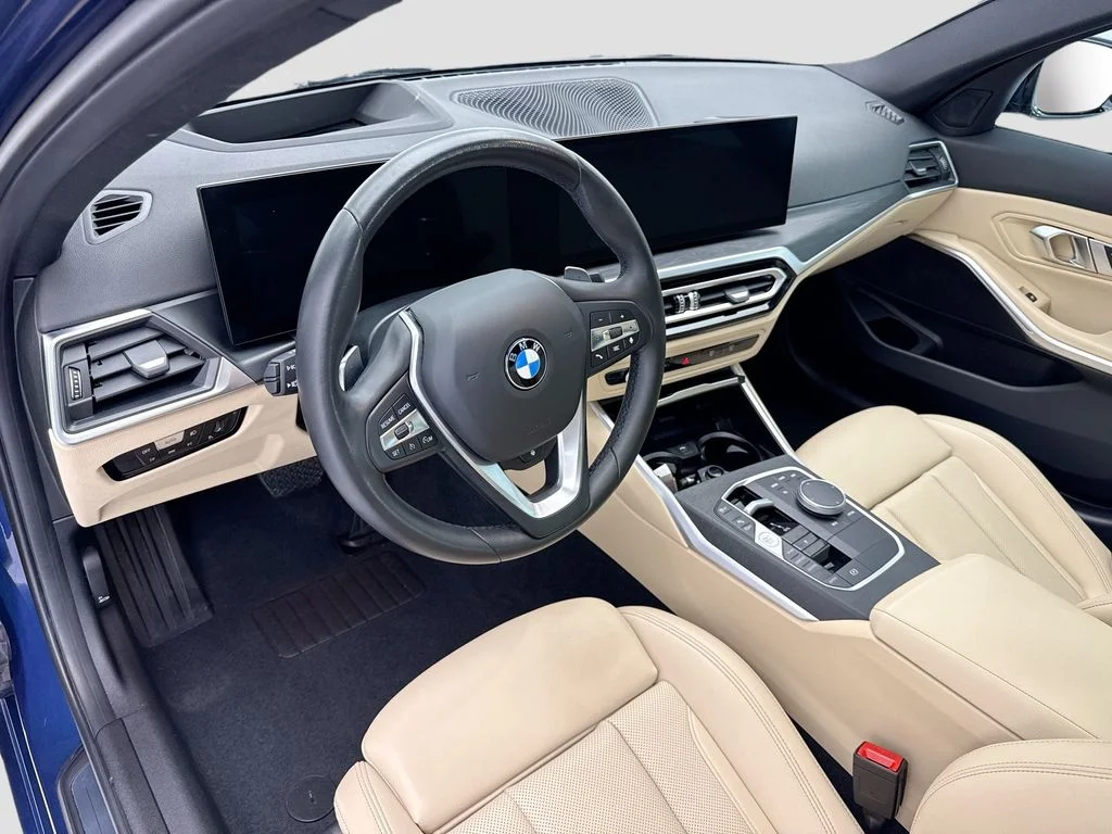 Used 2023 Blue BMW 330i image 9
