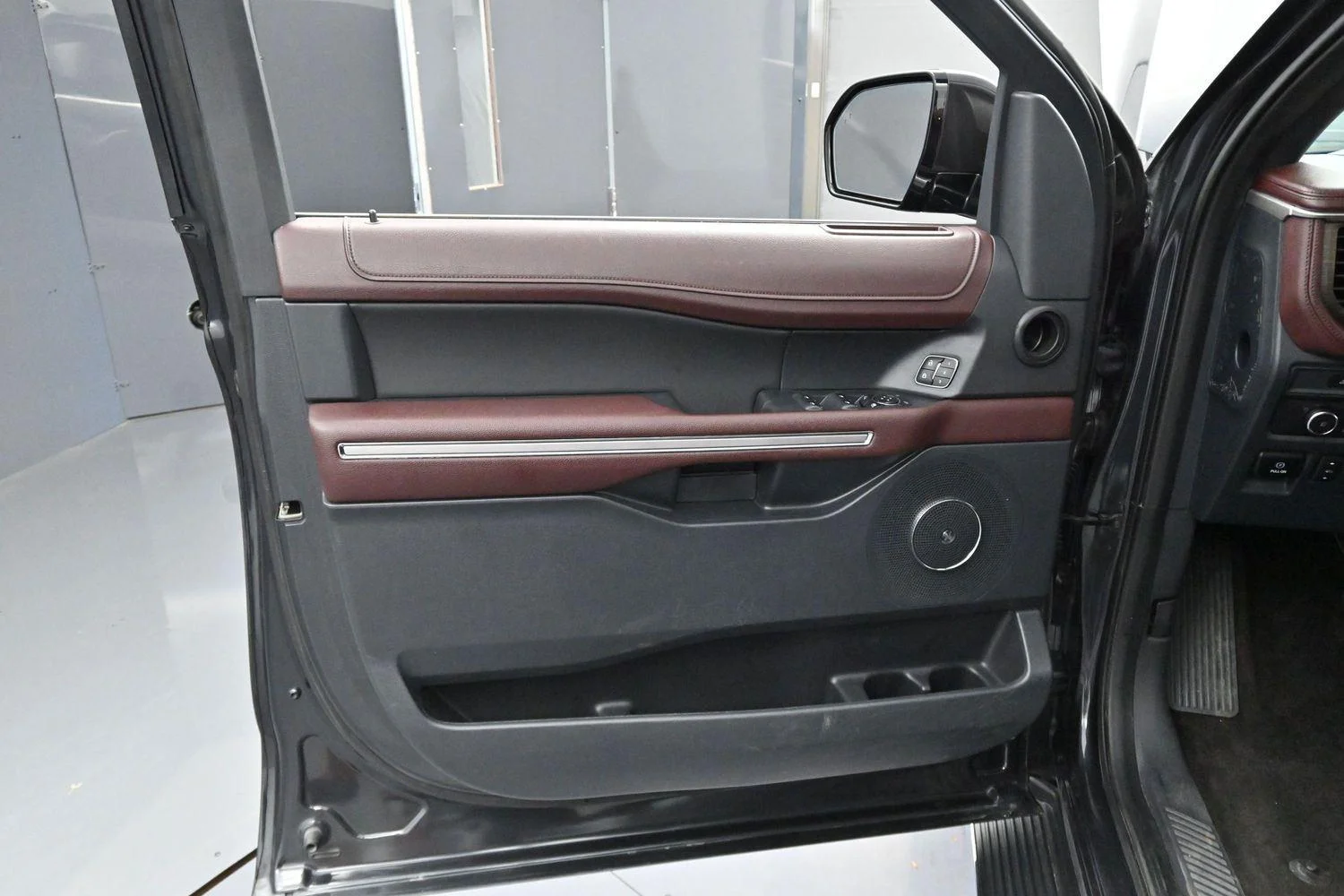 Used 2022 Dark Matter Gray Ford Limited image 11