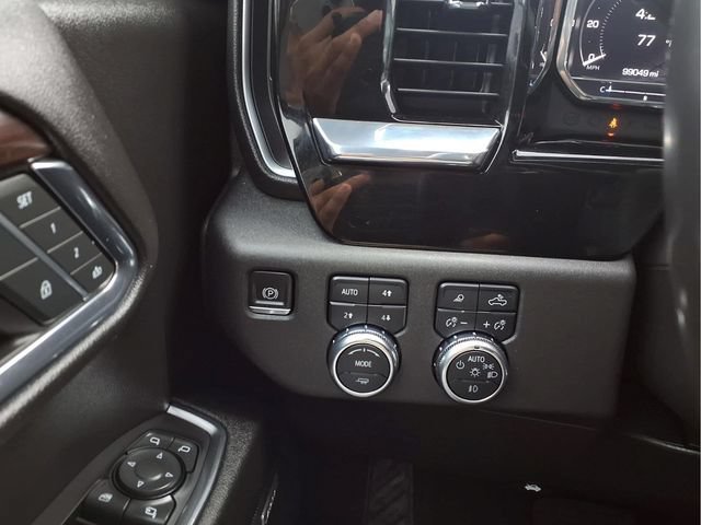 Used 2023 Sterling Metallic GMC SLT image 13