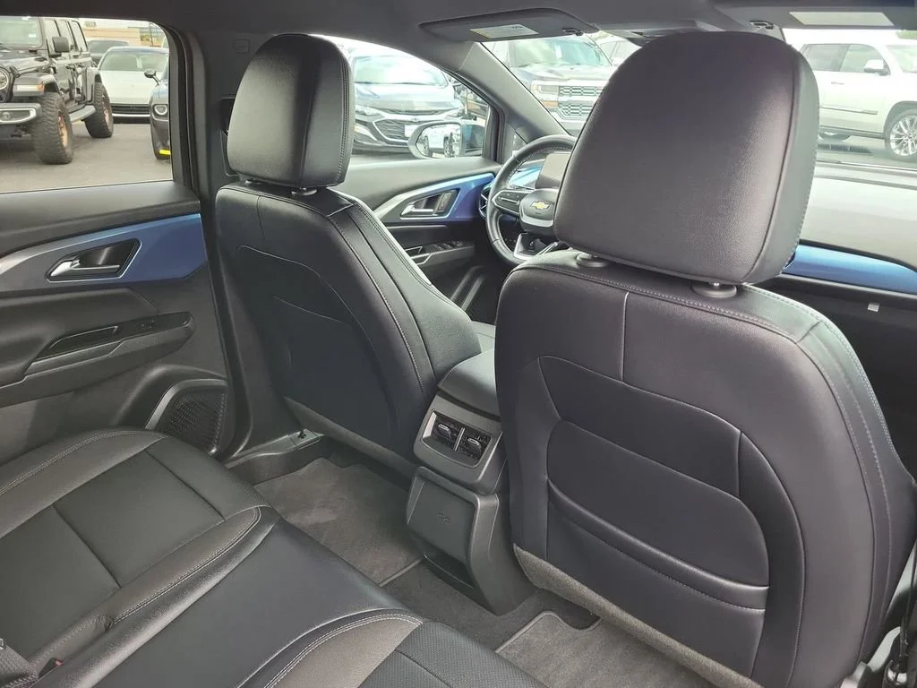 New 2026 Summit White Chevrolet LT image 13