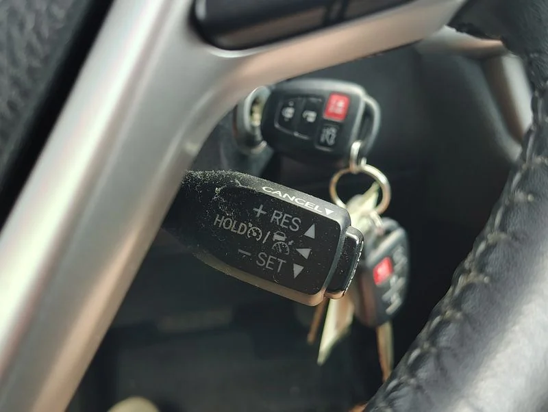 Used 2017 Gray Toyota LE Plus image 14