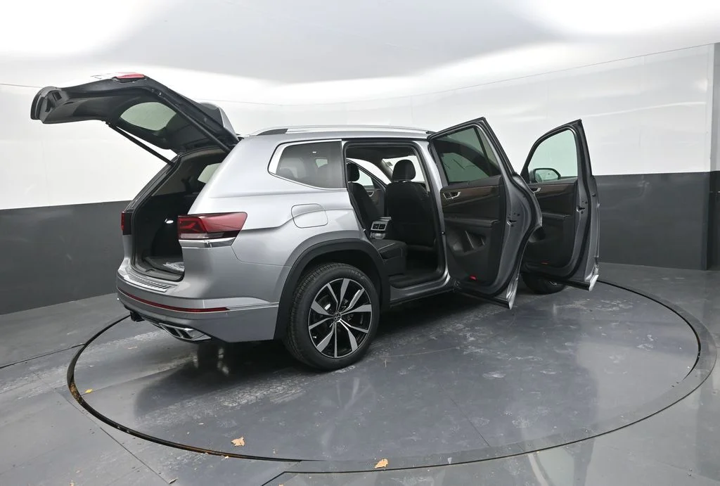 New 2026  Volkswagen 2.0T SEL Premium R-Line image 36