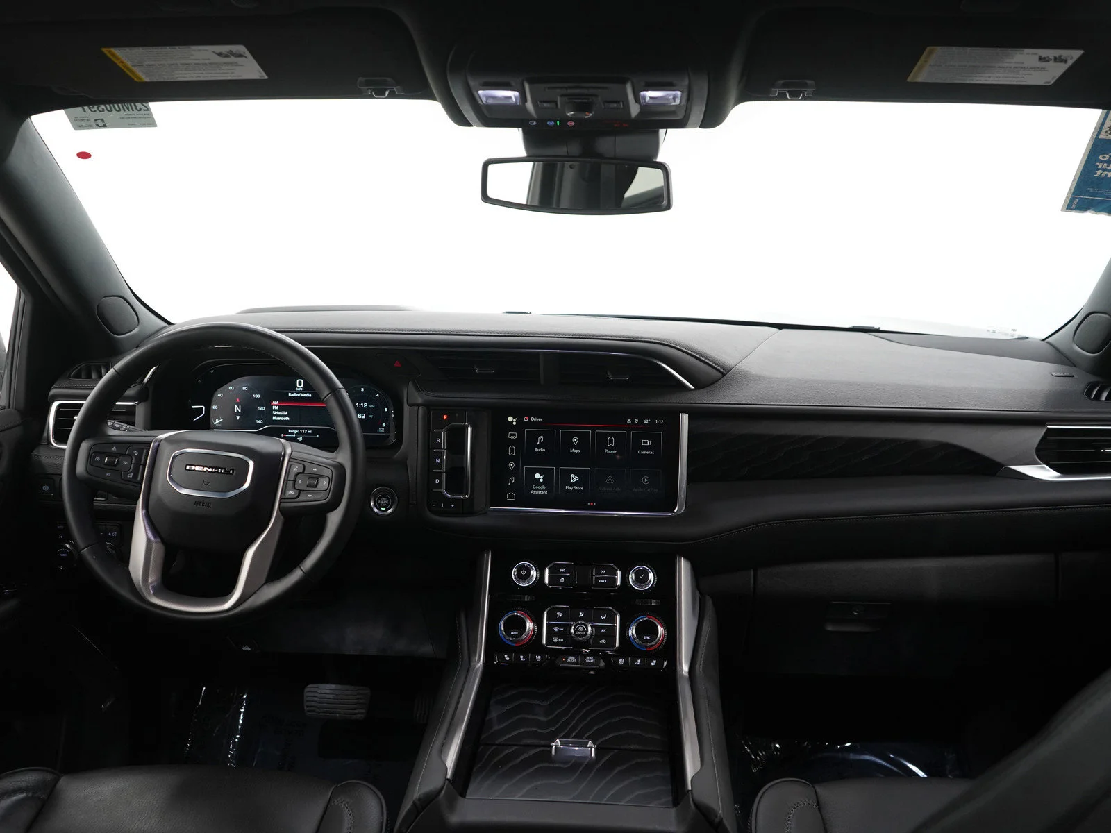 Used 2024 Onyx Black GMC Denali image 15