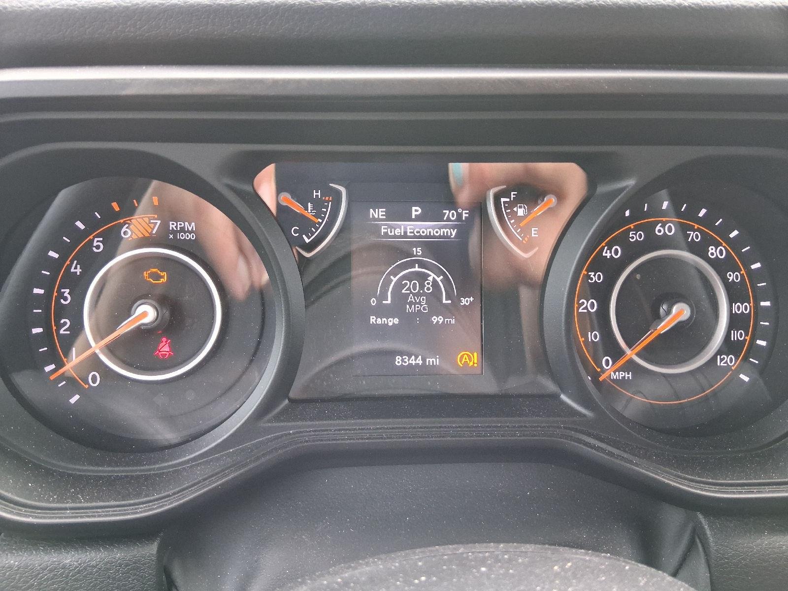 Used 2024 Earl Clearcoat Jeep Sport image 31