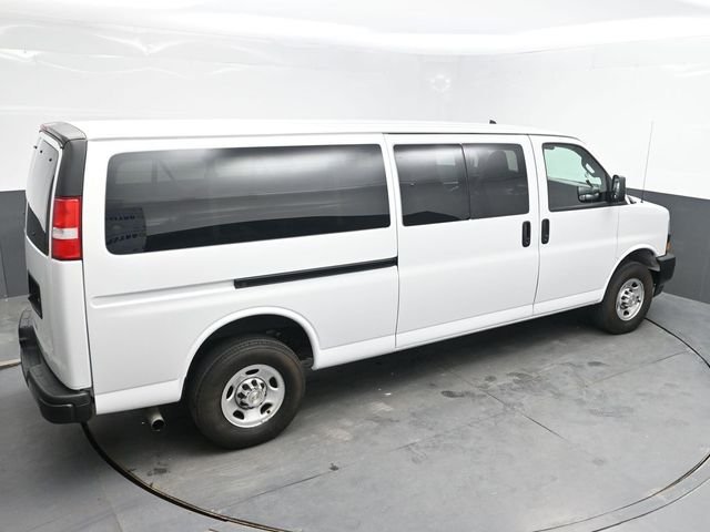 Used 2024 White Chevrolet LS image 31