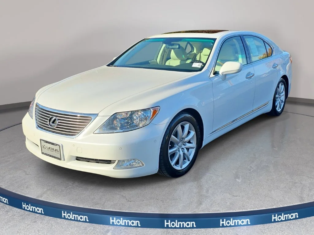 2008 Lexus LS Base