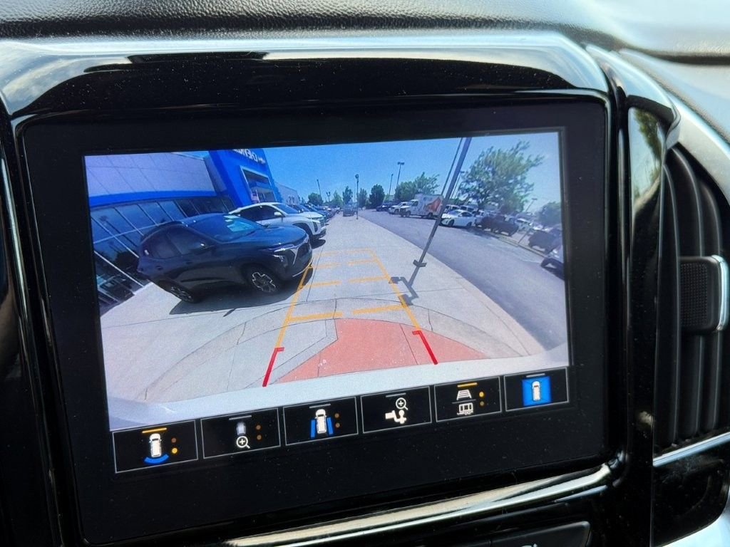 Used 2023 Summit White Chevrolet Premier image 30
